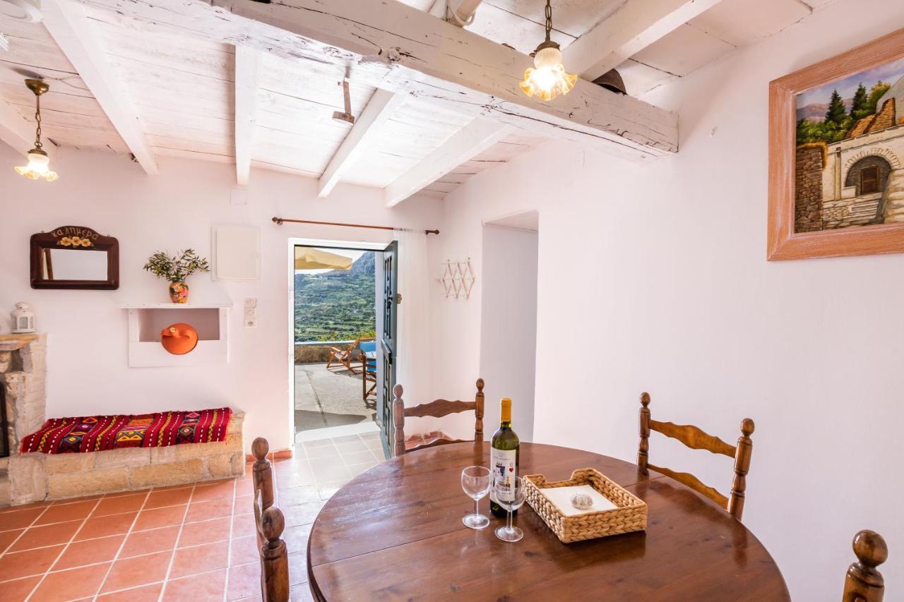 Olive Grove Cottage Menetaí 외부 사진
