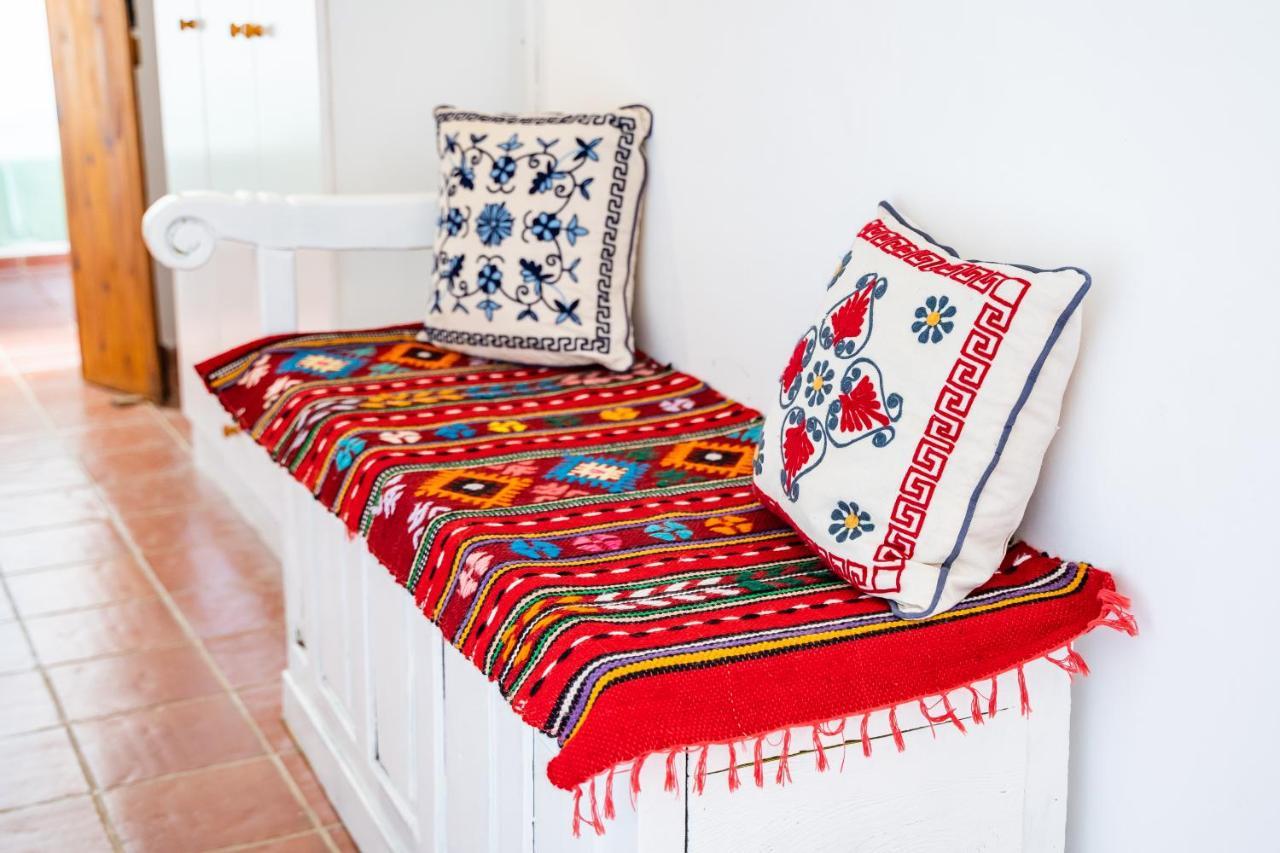 Olive Grove Cottage Menetaí 외부 사진